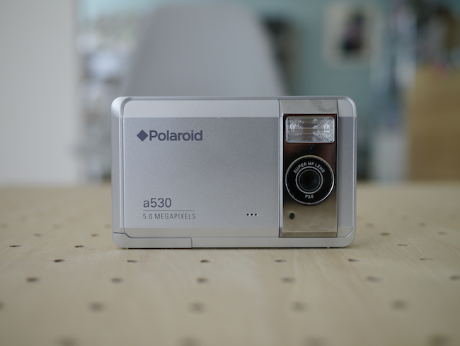 Polaroid a530