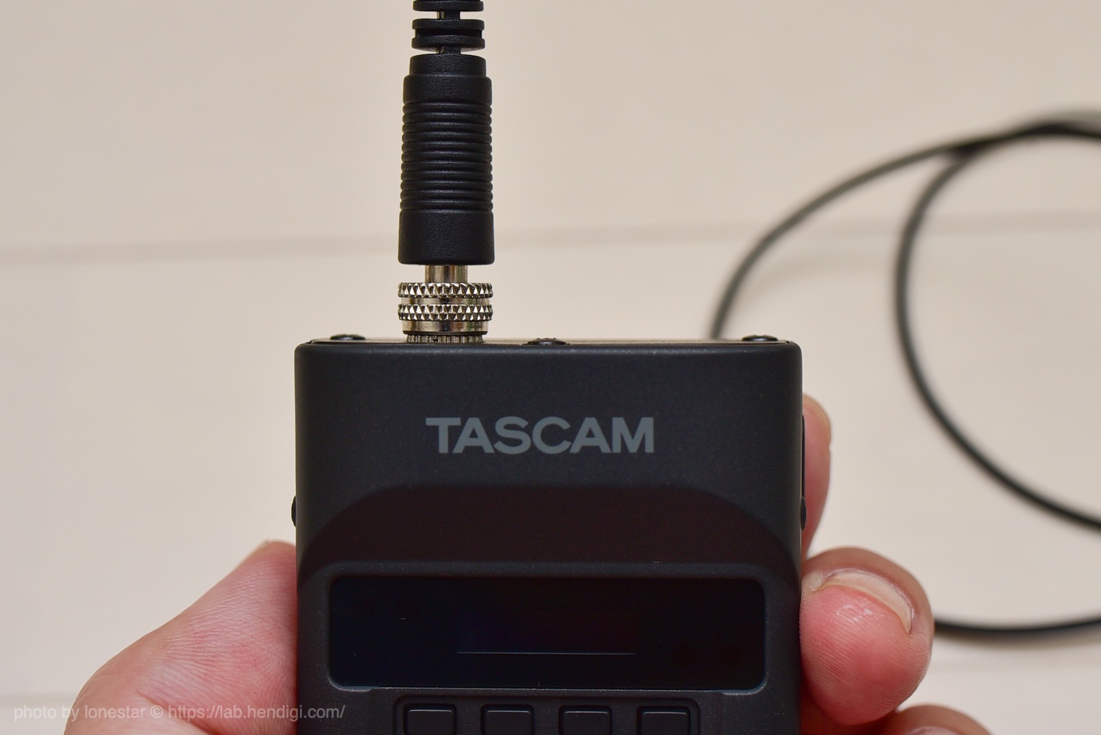 オーディオ機器 その他 TASCAM DR-10L：手のひらサイズのピンマイクレコーダーはYouTuberの 