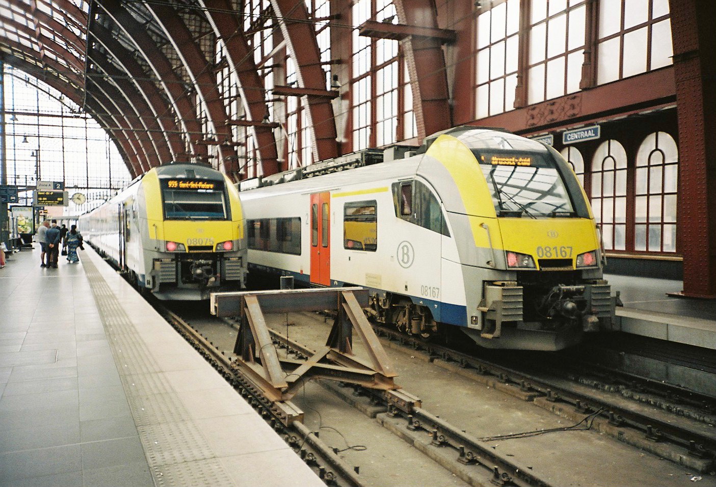ヨーロッパ　電車　旅行
