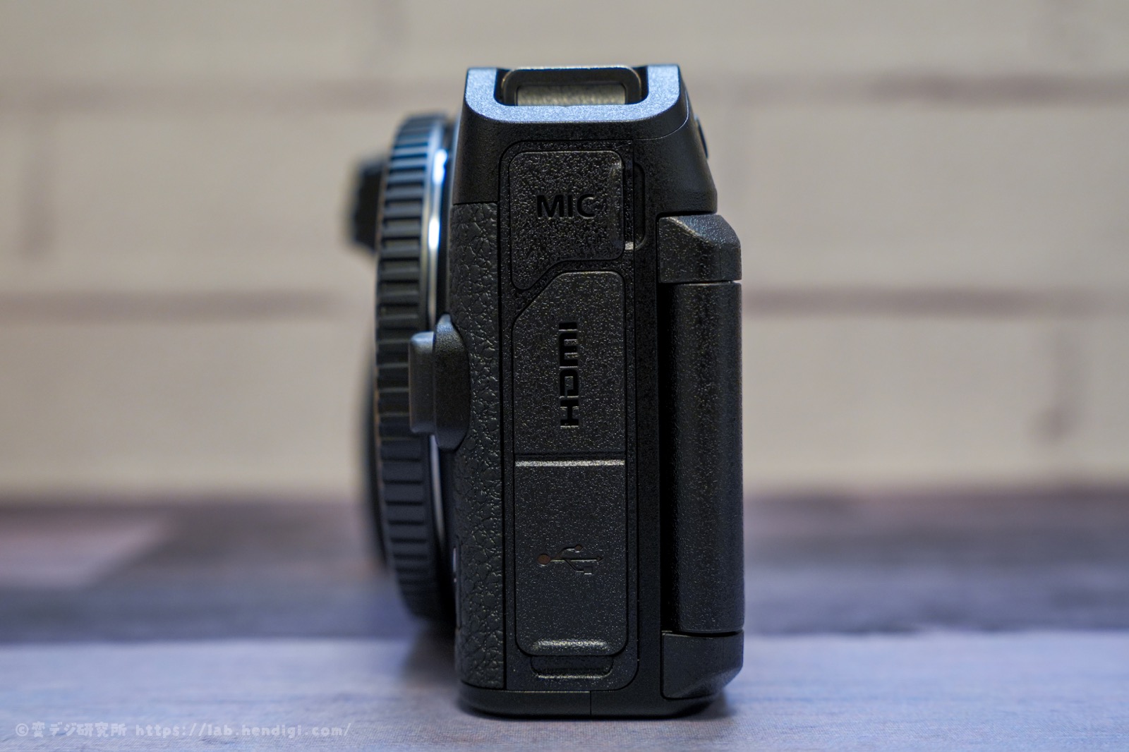 Nikon Z30　マイク端子